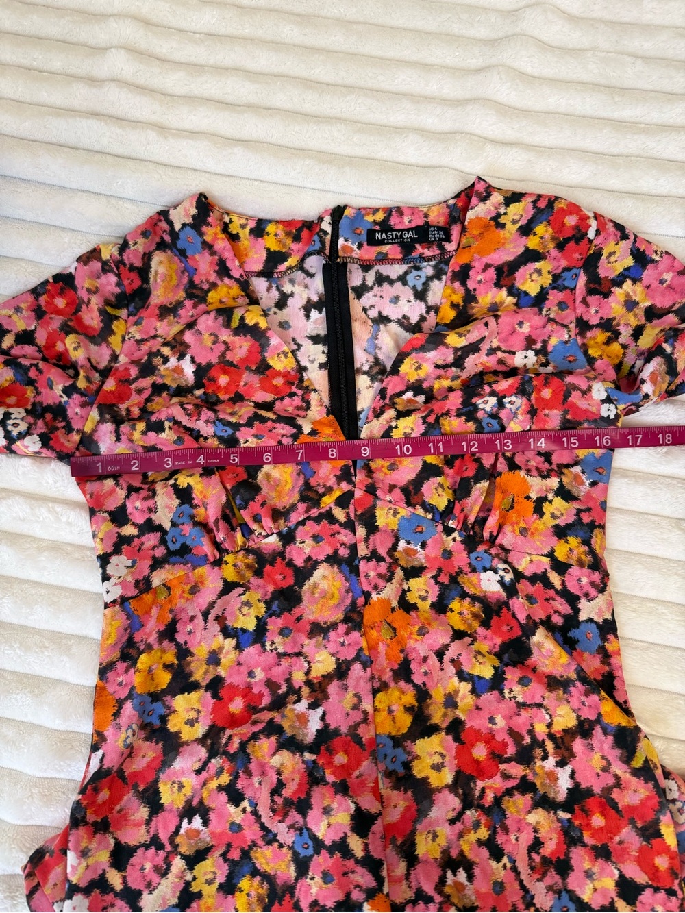 Nasty Gal floral jumpsuit size 4 - Picture 5 of 8